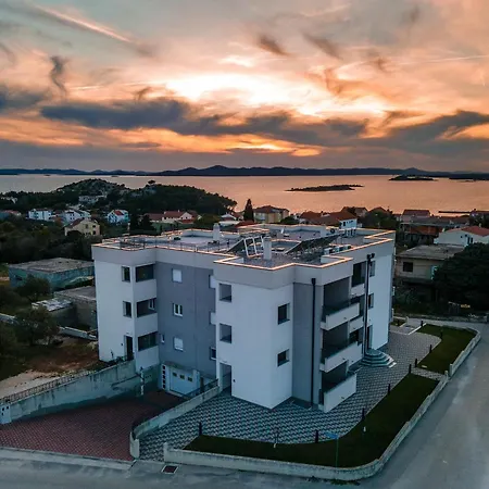 Apartmani Dalmacija Drage Exterior foto