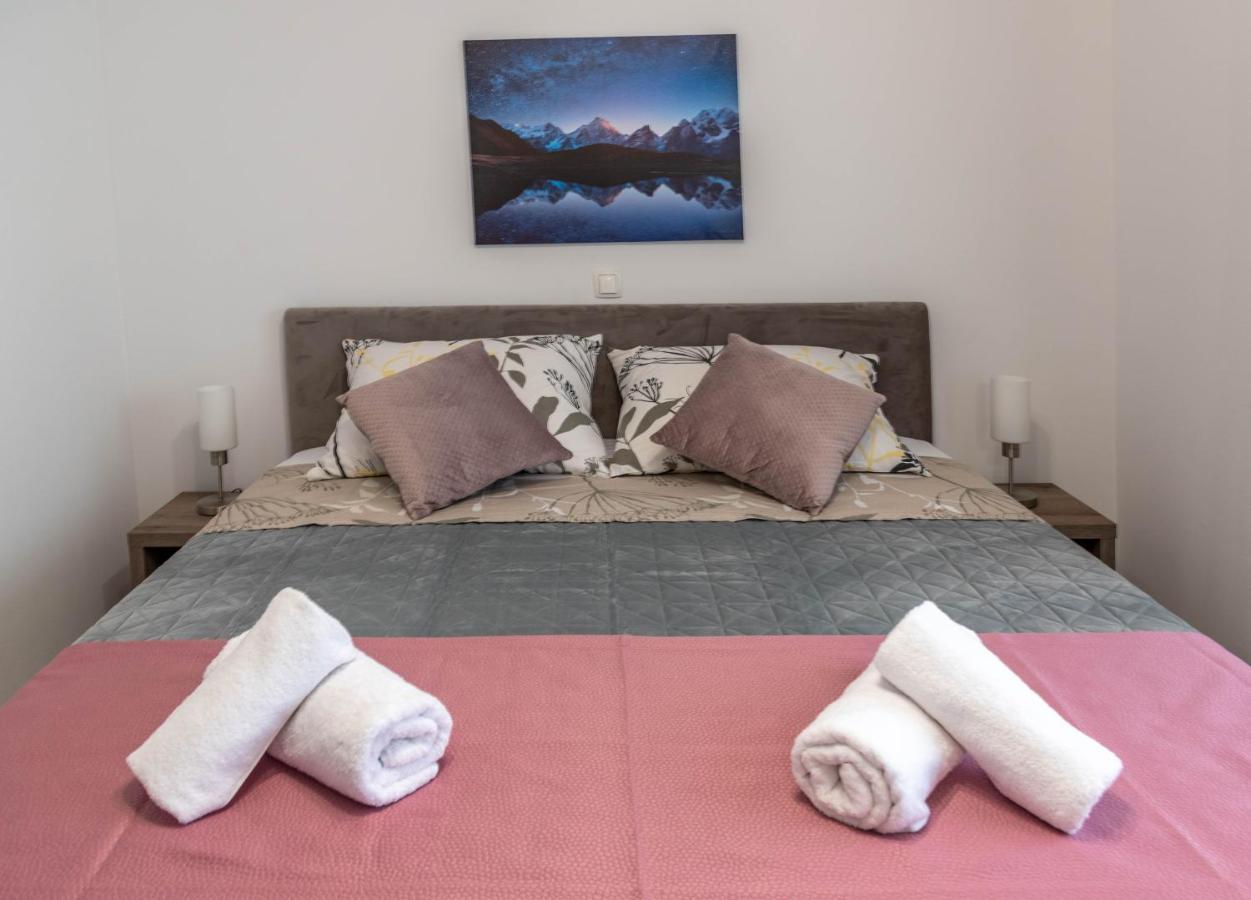 Apartment Dalmacija *