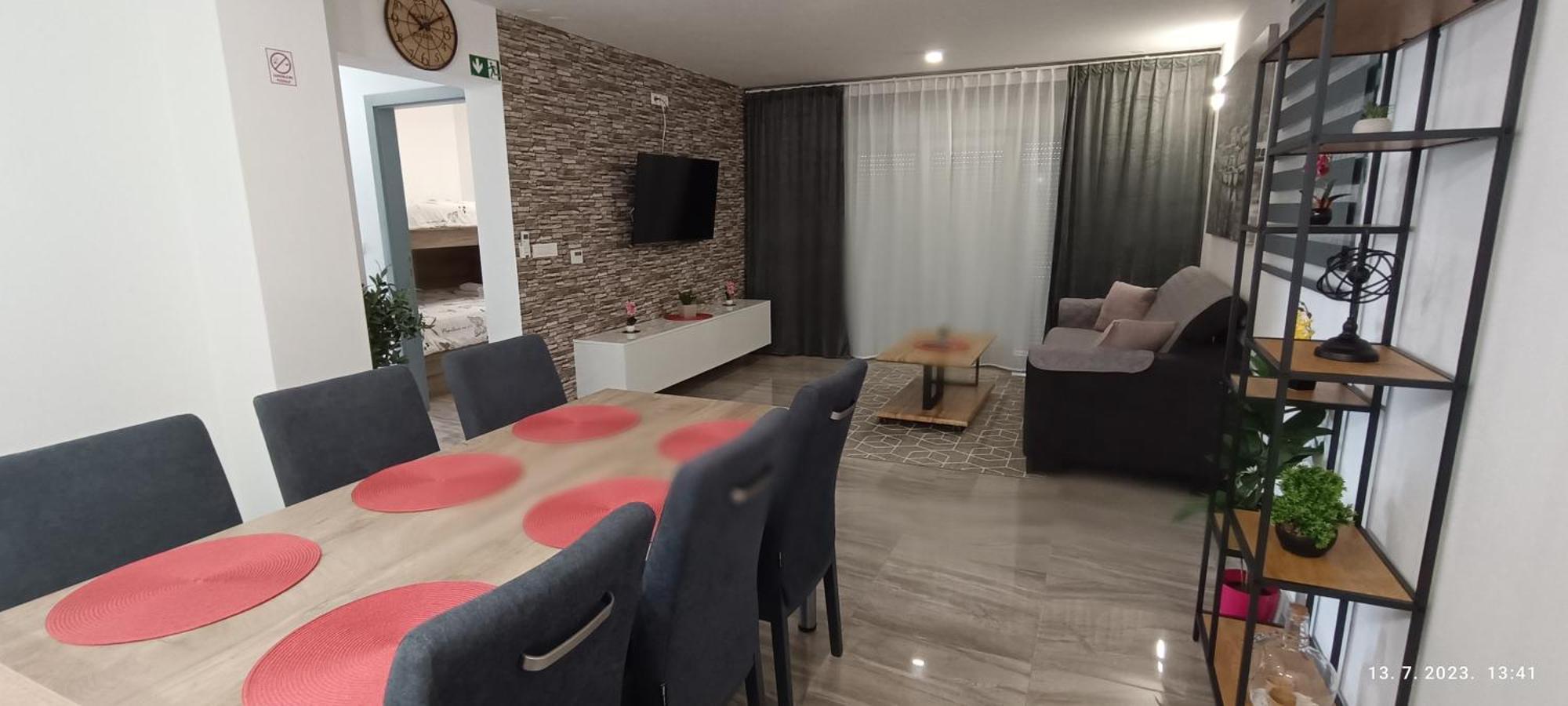 Apartment Dalmacija *